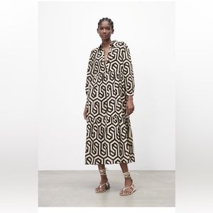 Zara geometric print midi dress. Black print. Size L. Worn once, wrong size.